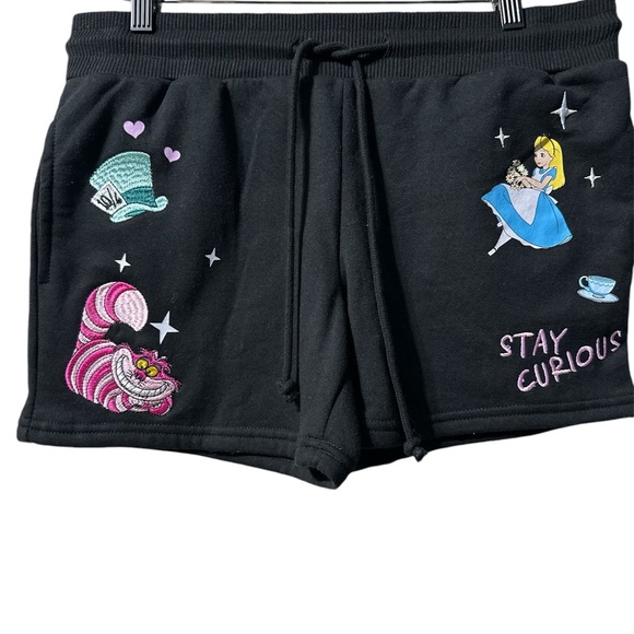 Disney Classic Black  Women Short Size Small - Picture 10 of 14